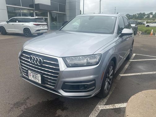 2019 Audi Q7 55 Prestige