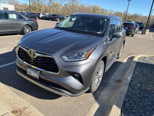 2021 Toyota Highlander Platinum