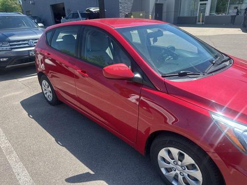 Boston Red Metallic 2017 Hyundai Accent SE