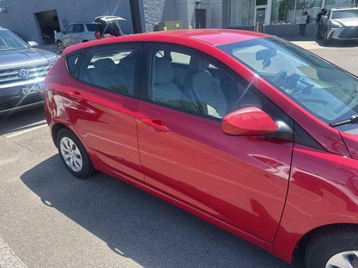 Boston Red Metallic 2017 Hyundai Accent SE