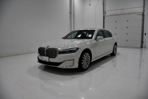 2022 BMW 740 740i xDrive