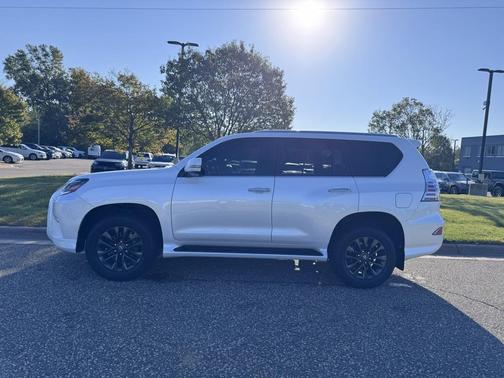 2023 Lexus GX 460 Premium