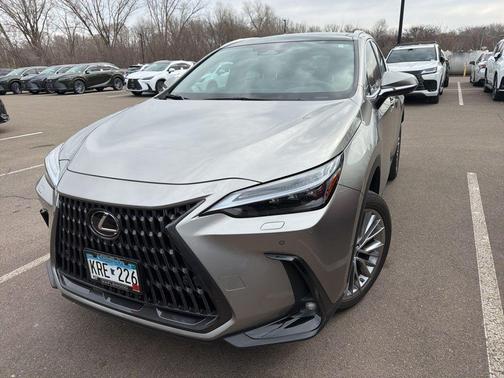 2023 Lexus NX 350h Luxury