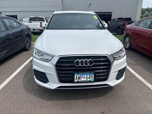 2017 Audi Q3 2.0T Premium Plus