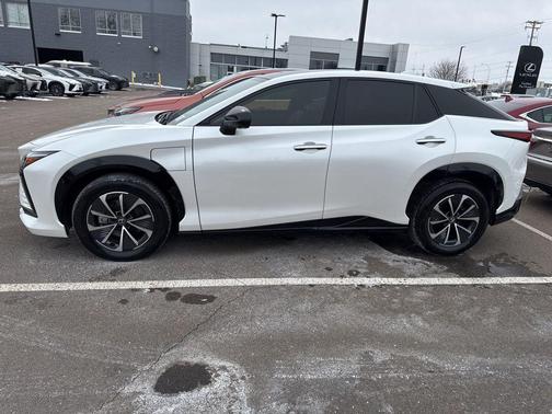 2023 Lexus RZ 450e 450e Premium