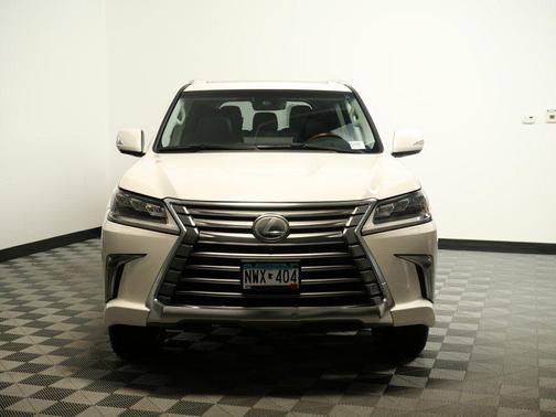 2016 Lexus LX 570 Base