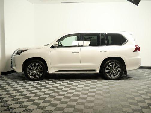 2016 Lexus LX 570 Base