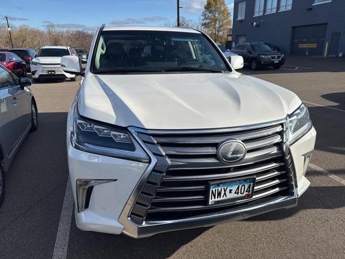 2016 Lexus LX 570 Base