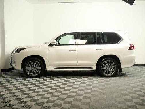 2016 Lexus LX 570 Base