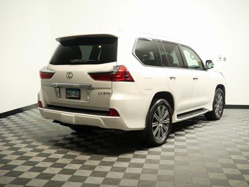 2016 Lexus LX 570 Base