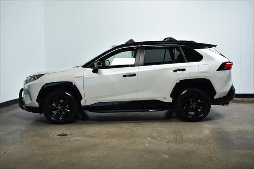2020 Toyota RAV4 Hybrid SE
