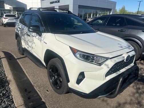 2020 Toyota RAV4 Hybrid SE