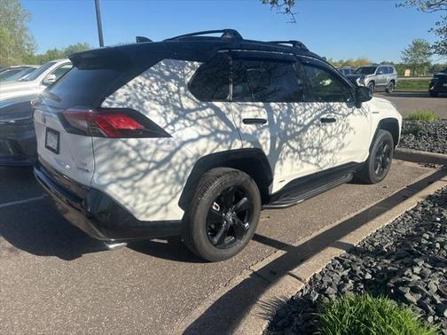 2020 Toyota RAV4 Hybrid SE