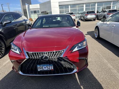 2022 Lexus ES 350 Base