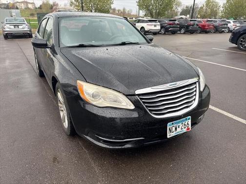2013 Chrysler 200 Touring