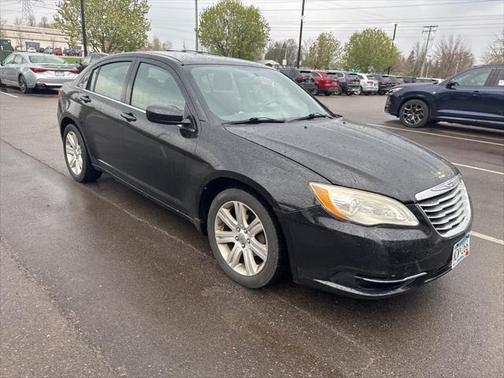 2013 Chrysler 200 Touring