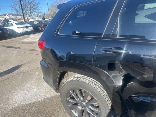 2019 Jeep Grand Cherokee High Altitude
