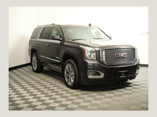 Iridium Metallic 2016 GMC Yukon Denali
