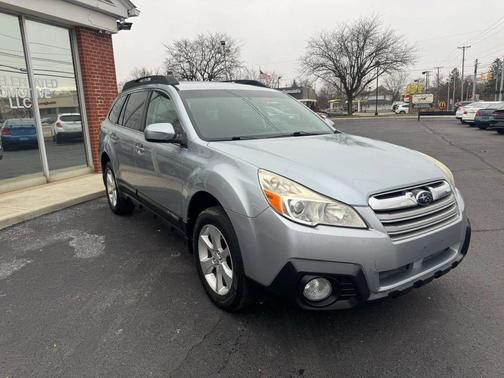 2013 Subaru Outback 2.5i Premium