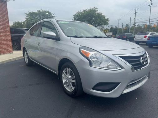 2016 Nissan Versa 1.6 SV