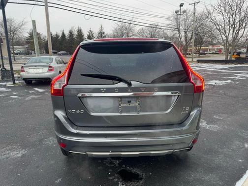 2016 Volvo XC60 T5 Premier