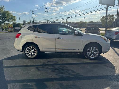 2012 Nissan Rogue SV w/SL Pkg