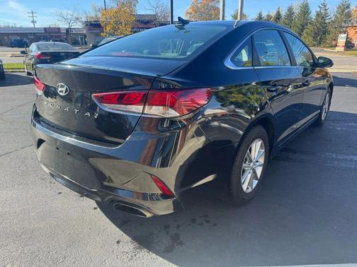2019 Hyundai SONATA SE