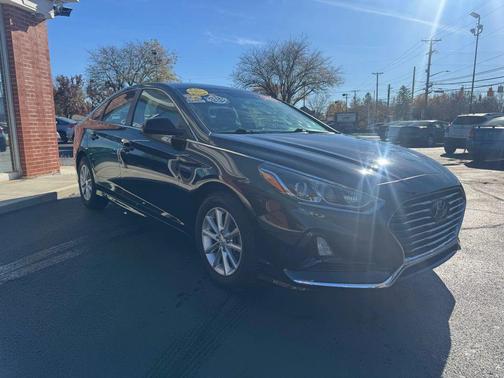 2019 Hyundai SONATA SE