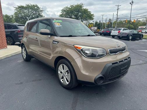 2016 Kia Soul Base