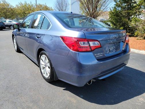Photo 5 of 25 of 2015 Subaru Legacy 2.5i Premium