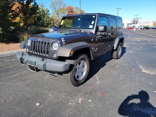 Photo 3 of 23 of 2018 Jeep Wrangler JK Unlimited Sport