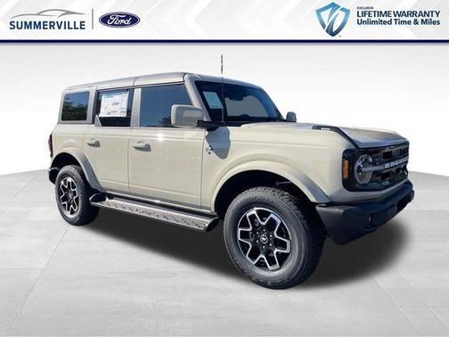 2025 Ford Bronco Outer Banks