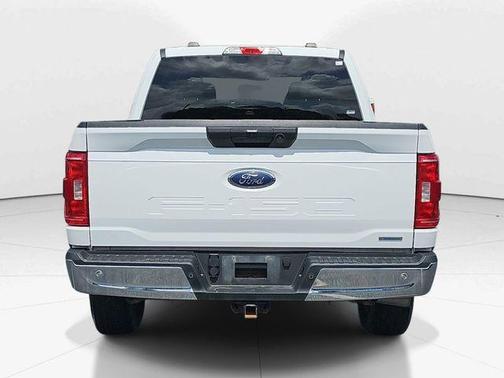 OXFORD WHITE 2022 Ford F-150 XLT