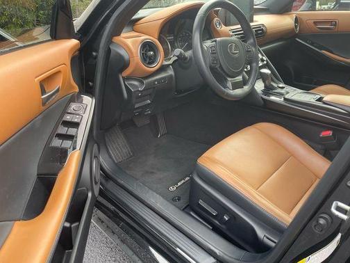 2023 Lexus IS 300 Base