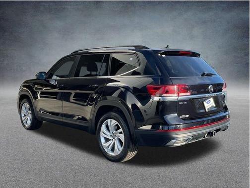 2022 Volkswagen Atlas 3.6L SE w/Technology