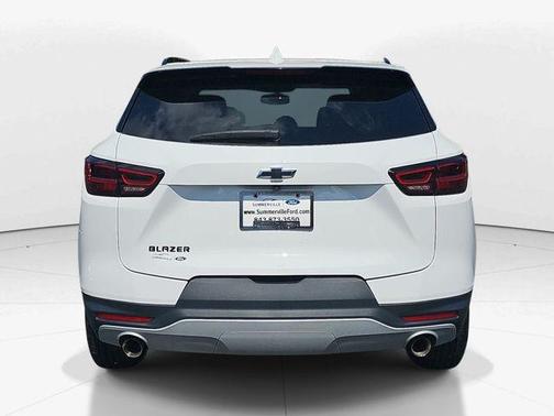 Summit White 2024 Chevrolet Blazer 2LT