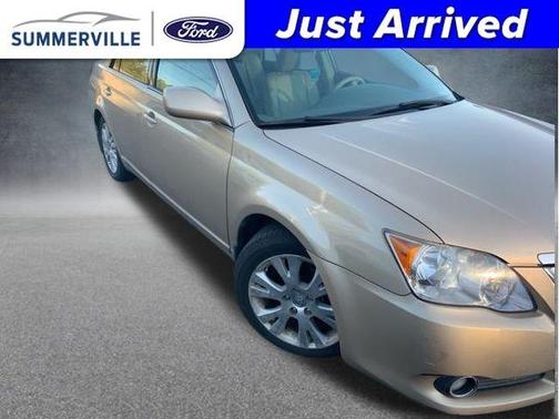 2010 Toyota Avalon XLS