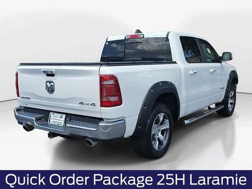 Bright White Clearcoat 2020 RAM 1500 LARAMIE