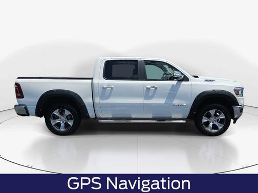 Bright White Clearcoat 2020 RAM 1500 LARAMIE
