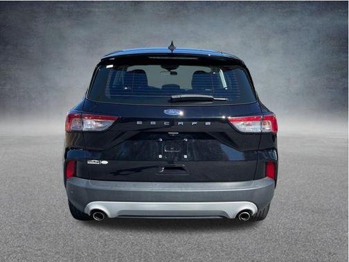 2022 Ford Escape S