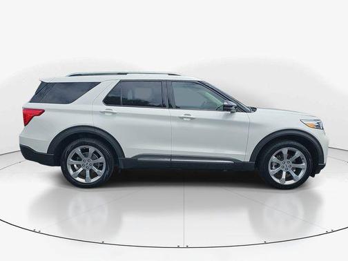 STAR WHITE MET TRI-COAT 2020 Ford Explorer Platinum