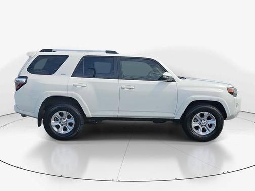 Ice 2023 Toyota 4Runner SR5 PREMIUM