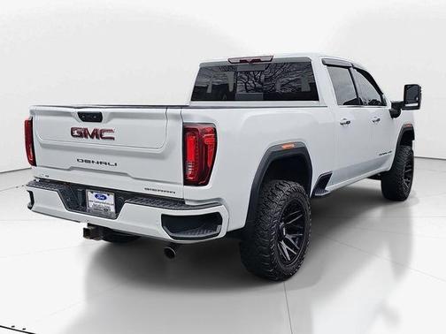 2022 GMC Sierra 2500 Denali