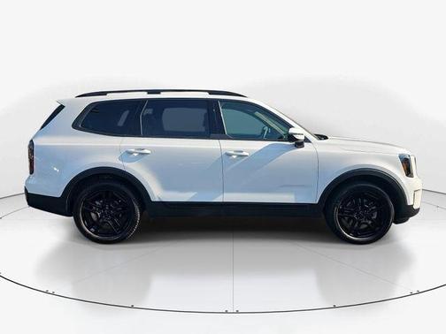 Glacial White Pearl 2025 Kia Telluride SX Prestige X-Line