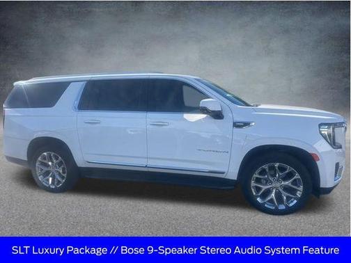 2022 GMC Yukon XL SLT