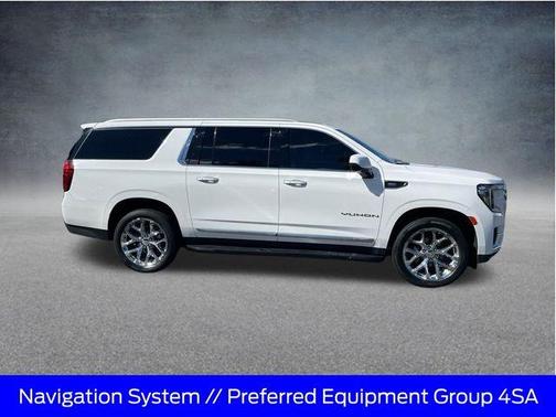 2022 GMC Yukon XL SLT