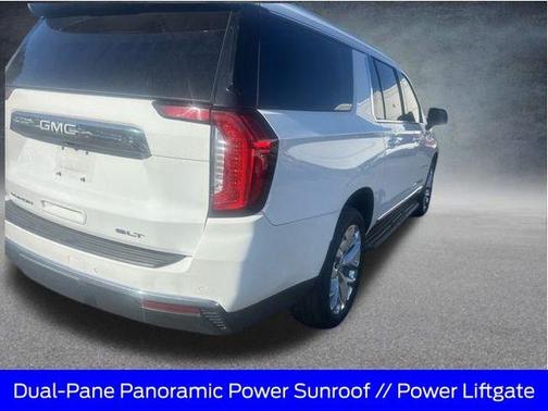 2022 GMC Yukon XL SLT