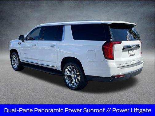 2022 GMC Yukon XL SLT
