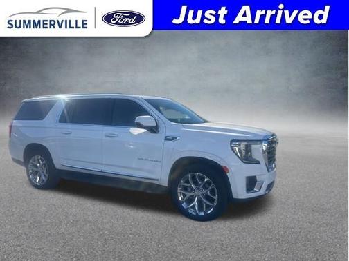 2022 GMC Yukon XL SLT