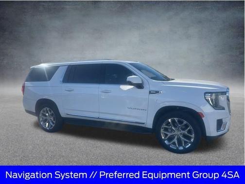 2022 GMC Yukon XL SLT
